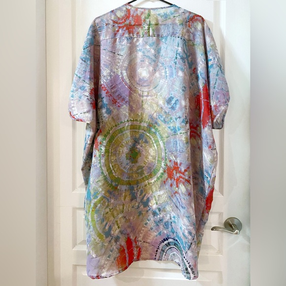 Bohemian style tie-dye throw - Picture 7 of 7